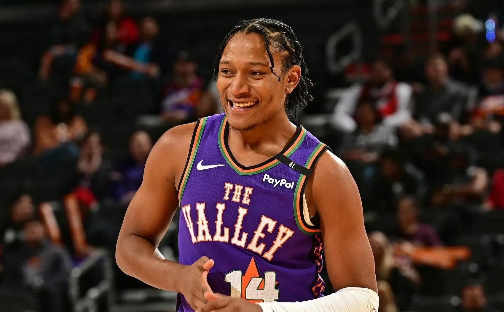 休斯敦火箭迎全明星赛关键赛，今晚回应争议，底气十足，心理建设被强调的简单介绍